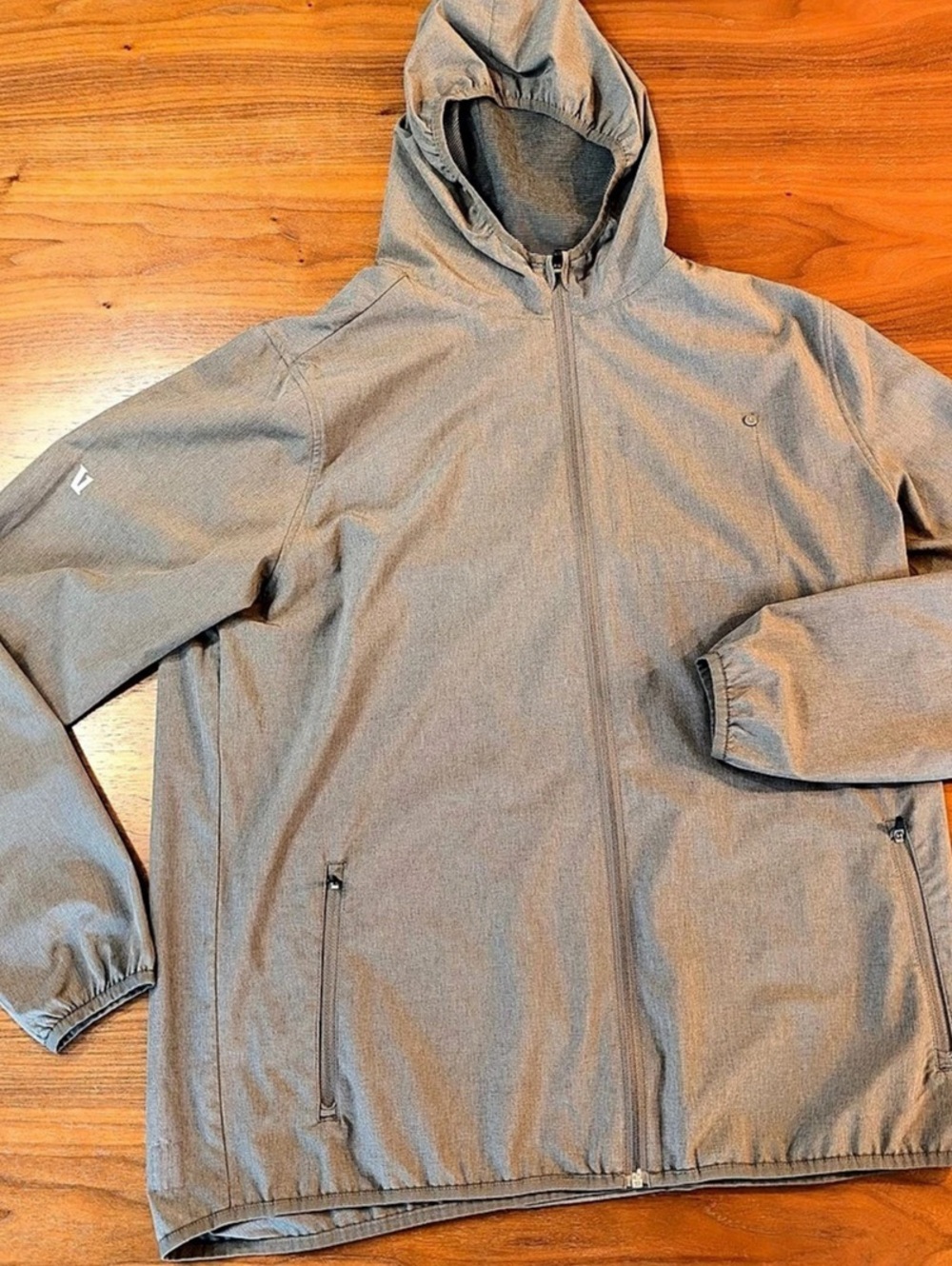 Vuori | Men’s Outdoor Trainer Shell - XL Jacket